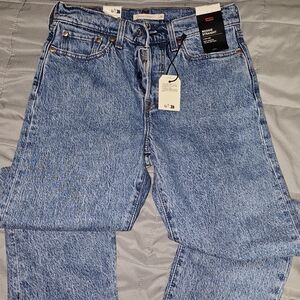 Levi's Wedgie Straight Jeans 28